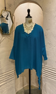 Asymmetry Dolman Sleeve
